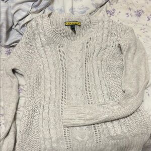 Prince & Fox Gray Cable-Knit Crew Neck Sweater